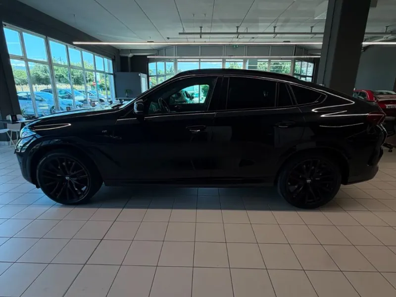 X6 